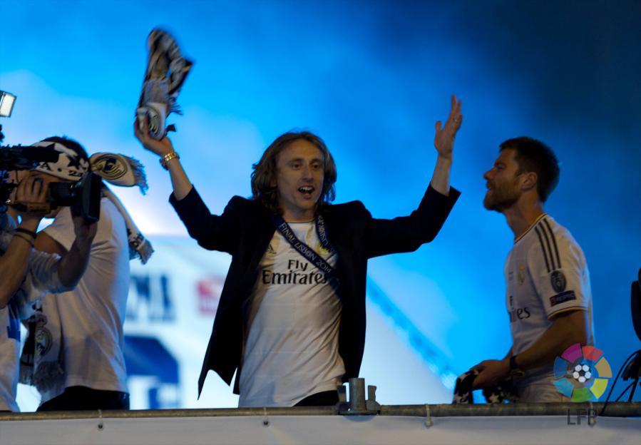 El Real Madrid celebra la Décima en el Santiago Bernabéu | LALIGA