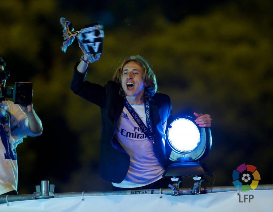 El Real Madrid celebra la Décima en el Santiago Bernabéu | LALIGA