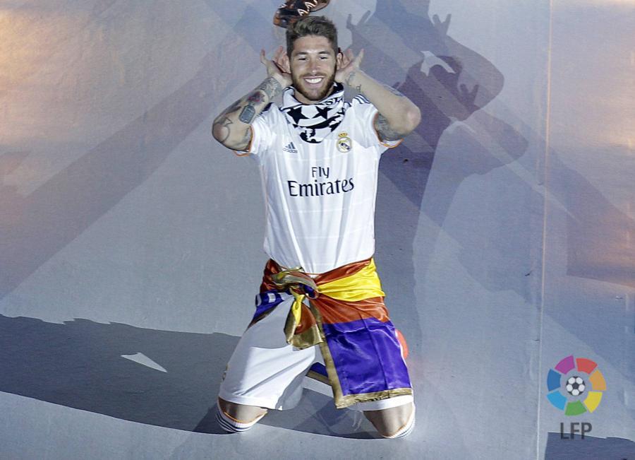 El Real Madrid celebra la Décima en el Santiago Bernabéu | LALIGA