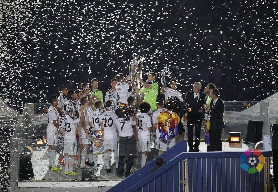 El Real Madrid celebra la Décima en el Santiago Bernabéu | LALIGA