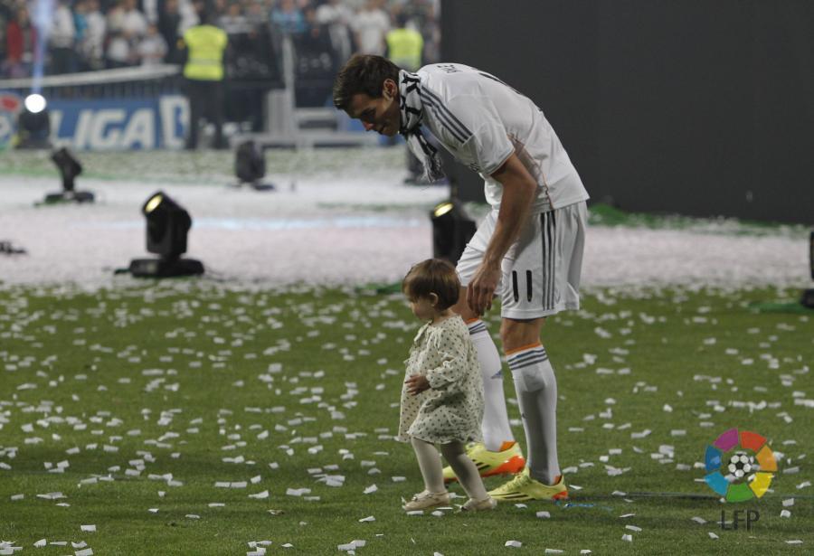 El Real Madrid celebra la Décima en el Santiago Bernabéu | LALIGA