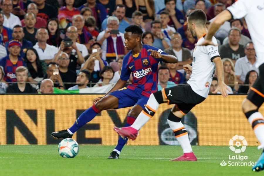 صور مباراة : برشلونة - فالنسيا 5-2 ( 14-09-2019 )  67d6fa6cc34d3b8e39b18d4f6620c066