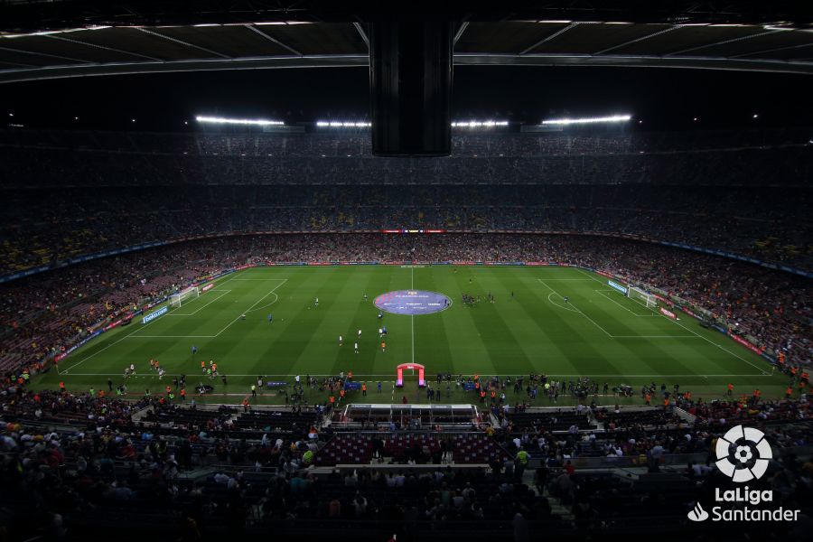 صور مباراة : برشلونة - فالنسيا 5-2 ( 14-09-2019 )  Dd77337e2f6dda353a09fff6b503fec1