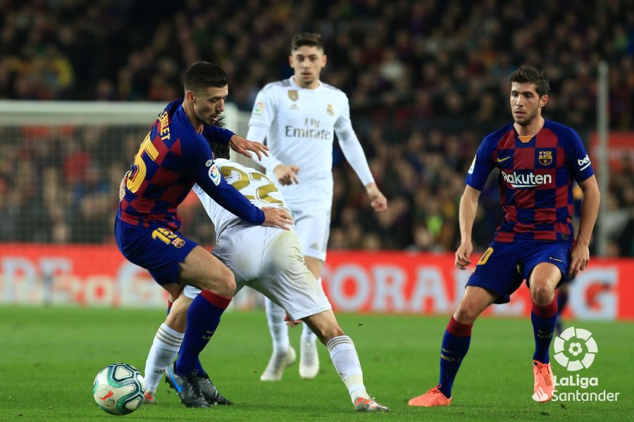 صور مباراة : برشلونة - ريال مدريد 0-0 ( 18-12-2019 )  82ed5ec5f61ad44405795b2fd828ed5a