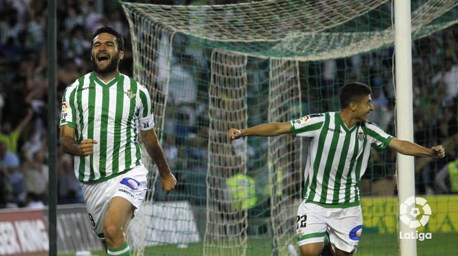 La fiesta del ascenso del Betis | LaLiga