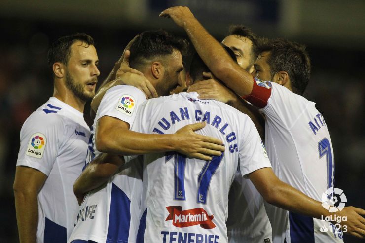 Tenerife y Granada brillan ante sus aficiones
