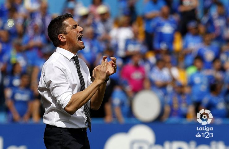 La pizarra del AD Alcorcón, por Julio Velázquez