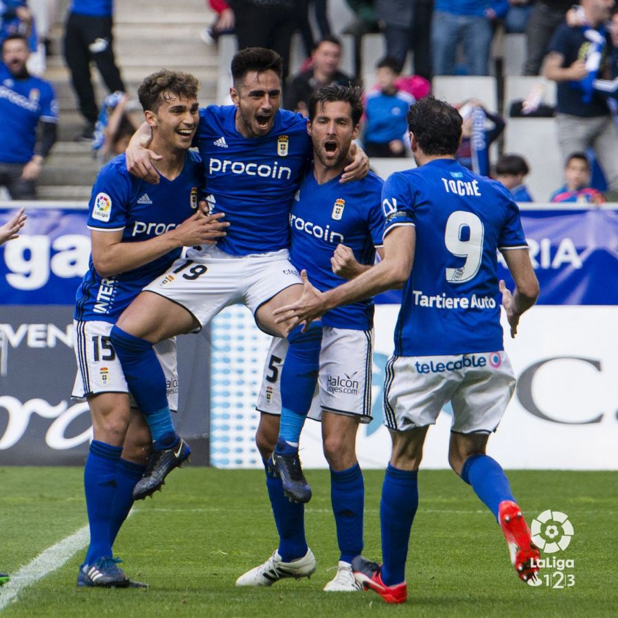 El Real Oviedo Huesca, en imágenes LaLiga