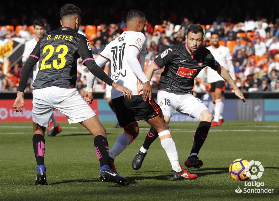 El Valencia CF - RCD Espanyol, en imágenes | LaLiga