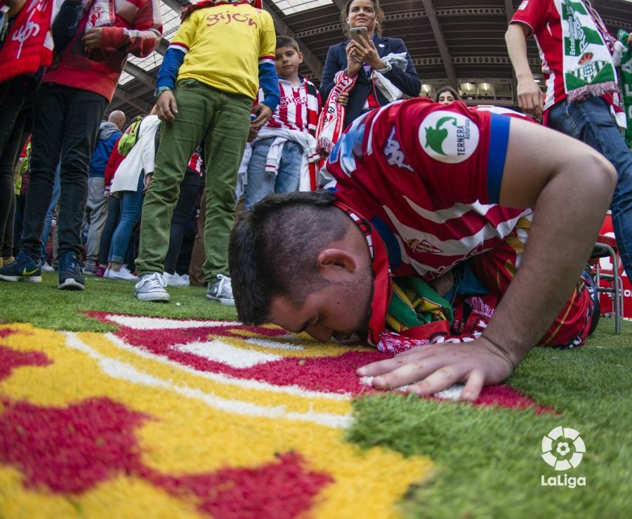 Así celebró la permanencia el Sporting | LALIGA