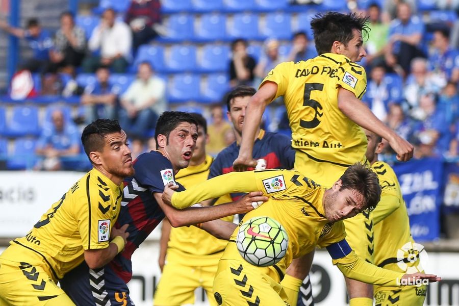 Las mejores fotografías del UE Llagostera - R. Oviedo | LALIGA