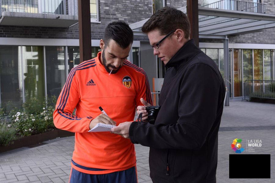 Fotogalería: Así fue el entrenamiento del Valencia en Alemania | LaLiga