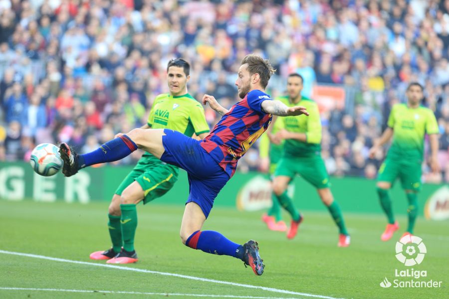 صور مباراة : برشلونة - إيبار 5-0 ( 22-02-2020 )  E55a25d591d0edaa8c9e95c2d6881c25