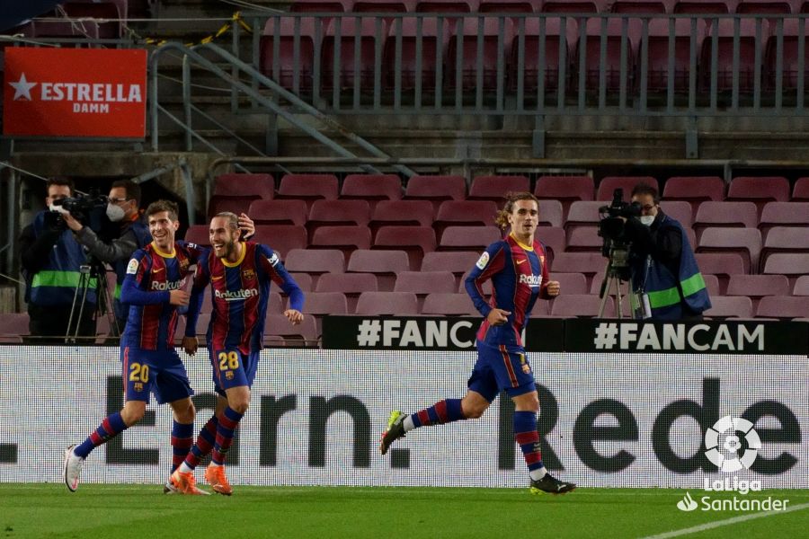 صور مباراة : برشلونة - أتلتيك بلباو 2-1 ( 31-01-2021 )  8a00a2609bd0df8604e3fe69aaa1db41