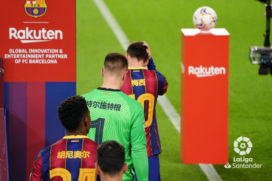 صور مباراة : برشلونة - ألافيس 5-1 ( 13-02-2021 )  6dcbe727e145ac677742fd5da3ad4264