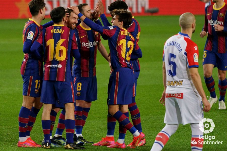 صور مباراة : برشلونة - ألافيس 5-1 ( 13-02-2021 )  8ed7efa2205459c70210591430b3315b