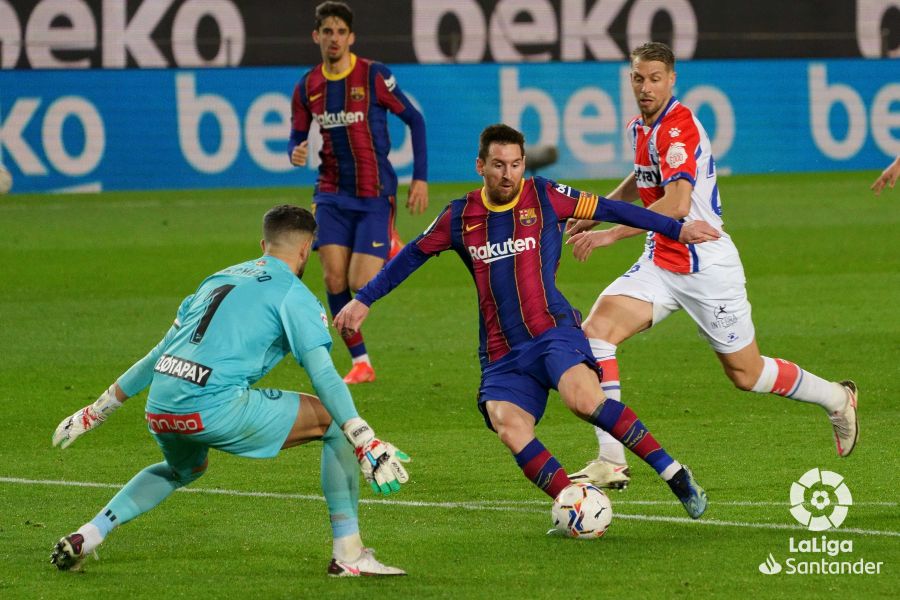 صور مباراة : برشلونة - ألافيس 5-1 ( 13-02-2021 )  D8fbb0e4c61c3c64c2d0487c3ae83d54