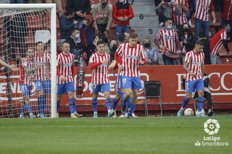 Goleada del R.Sporting ante el Cartagena