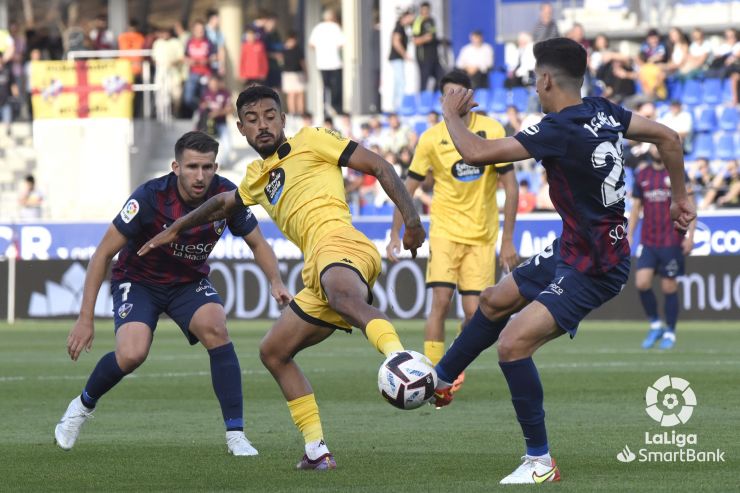 Empate a uno entre la SD Huesca y el CD Lugo
