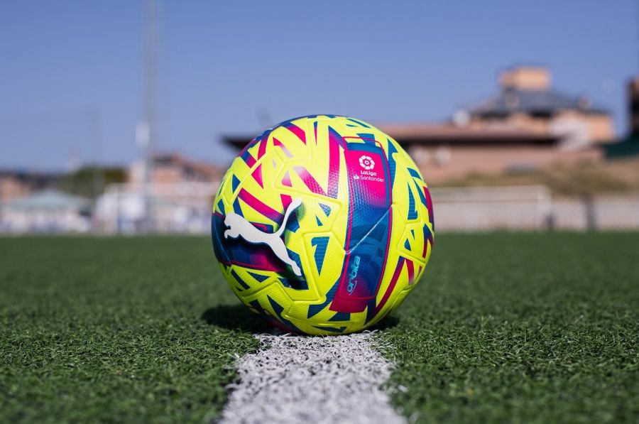 Puma La Liga 24 amarillo balones de fútbol