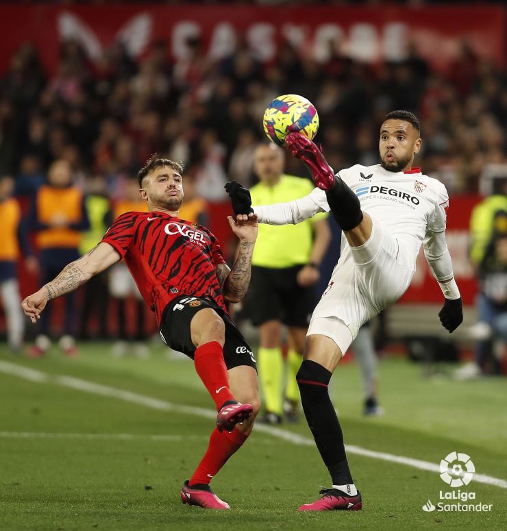El gol de En-Nesyri desde las alturas del Sánchez-Pizjuán