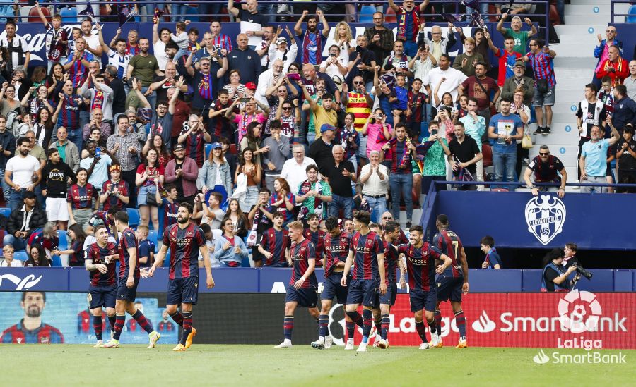 El Levante UD duerme en ascenso directo | LaLiga