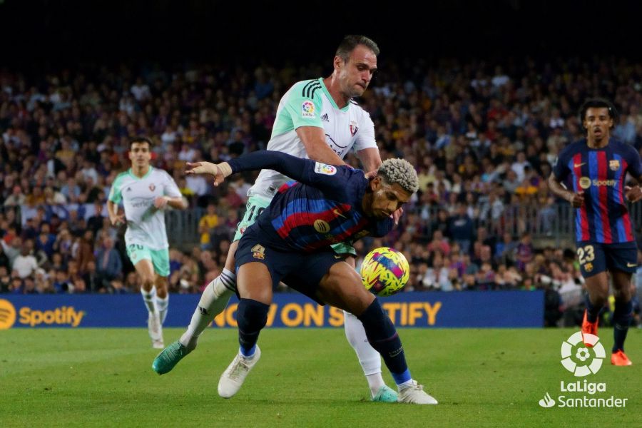 صور مباراة : برشلونة - أوساسونا 1-0 ( 02-05-2023 ) 7ce48bcb881ceda064d4c78721f31ca3
