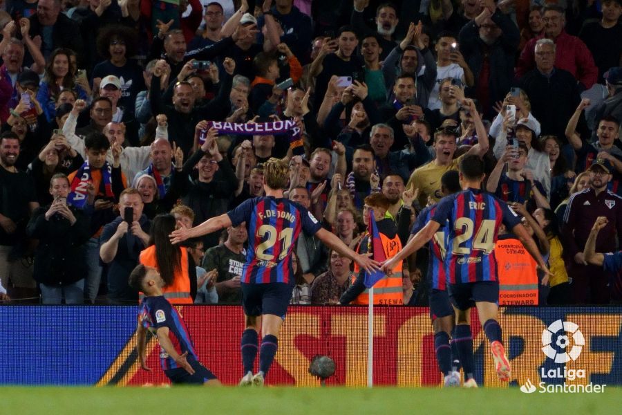 صور مباراة : برشلونة - أوساسونا 1-0 ( 02-05-2023 ) 8ca3a16bb265d12d12277ac1865ad4c5