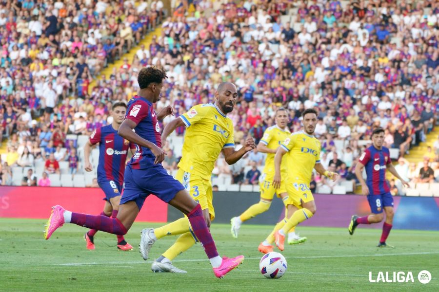 صور مباراة : برشلونة - قادش 2-0 ( 20-08-2023 )  0274aff5d3ab0b1924cced62b3d4c991