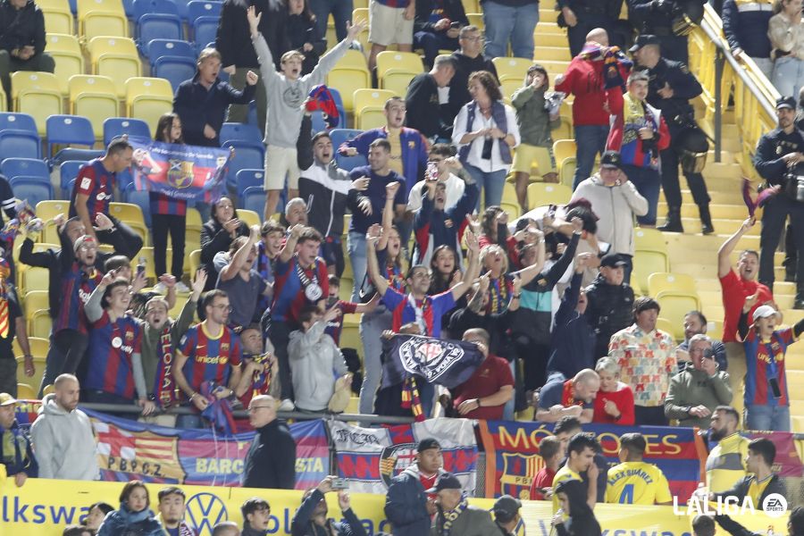 صور مباراة : لاس بالماس - برشلونة 1-2 ( 04-01-2024 ) 199c0c5d52b8e68160a4b8a19ded45fd