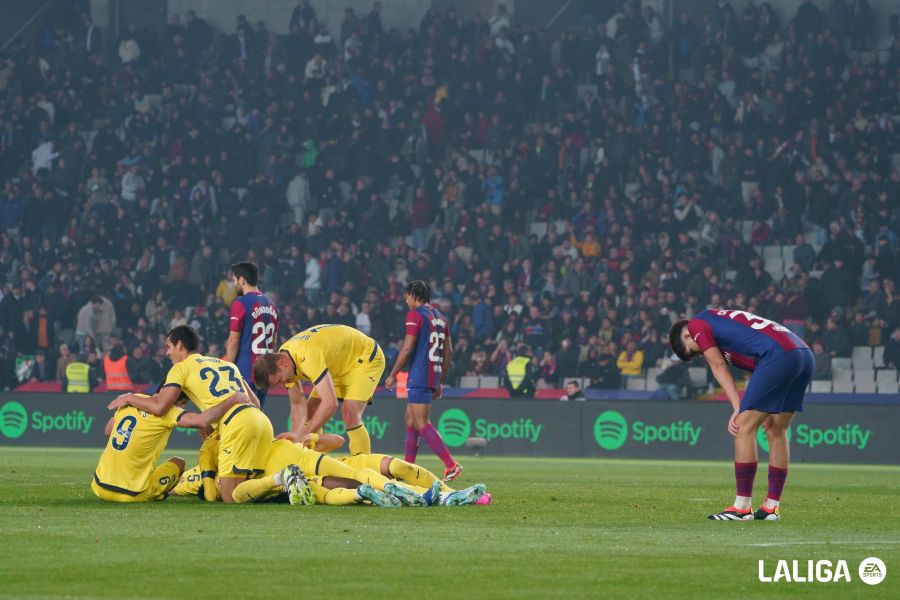 صور مباراة : برشلونة - فياريال 3-5 ( 27-01-2024 ) Dae27d56a02c034e9189cf6015d1b43a