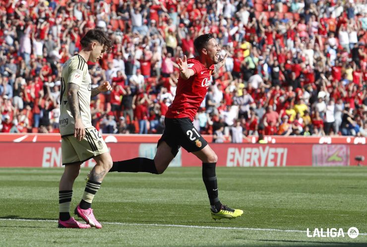 El testarazo de Raíllo para dar una crucial victoria al RCD Mallorca