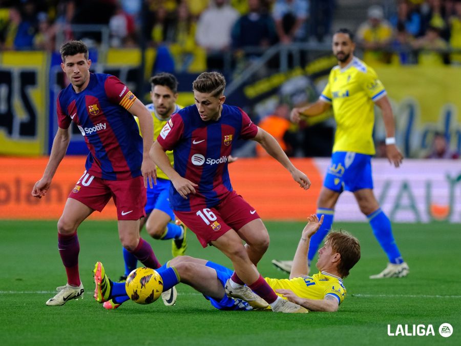 صور مباراة : قادش - برشلونة 0-1 ( 13-04-2024 ) Bca201cafb551a3814b1ab12086fa050