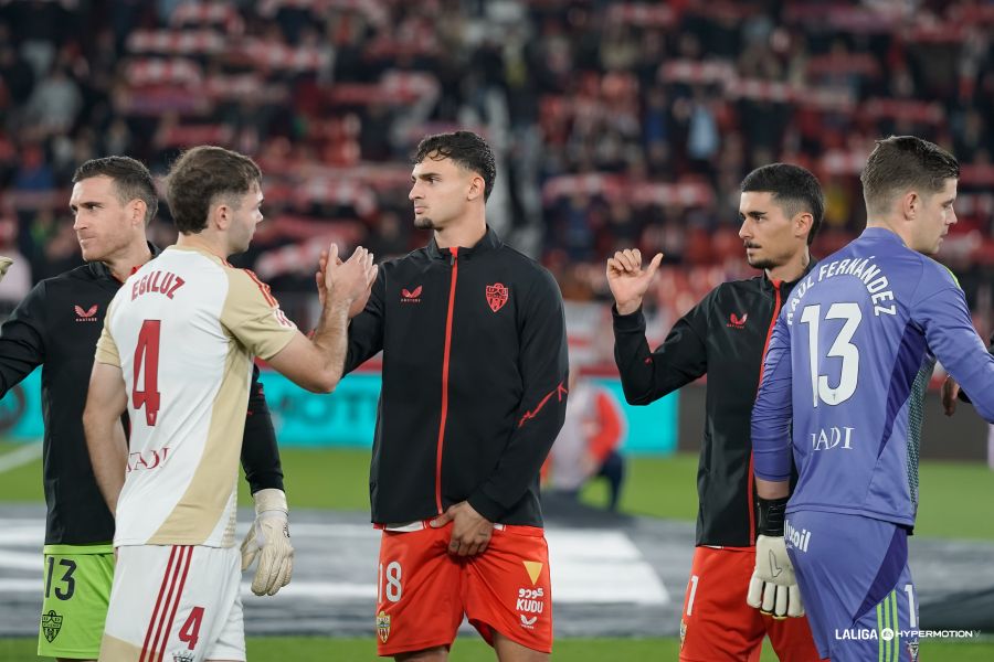 Almería-Mirandés (1-0): El Almería se mete en ascenso directo