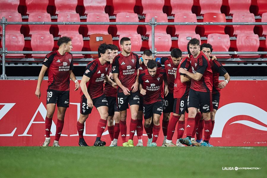 El Mirandés celebra su gol al Sporting (Foto: LaLiga).El Mirandés celebra su gol al Sporting (Foto: LaLiga).