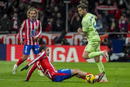 Atl. Madrid - Barcelona 75.jpg