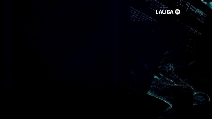 J37 - Back of the net: Julian Alvarez