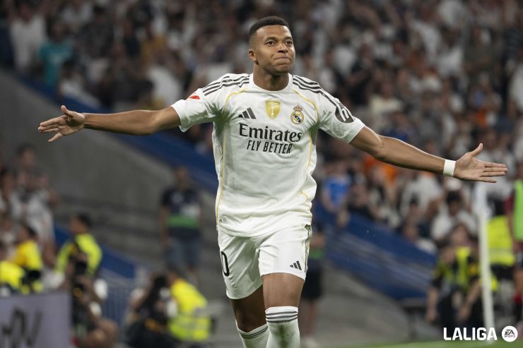 El Real Madrid se estrena con victoria en el Bernabéu