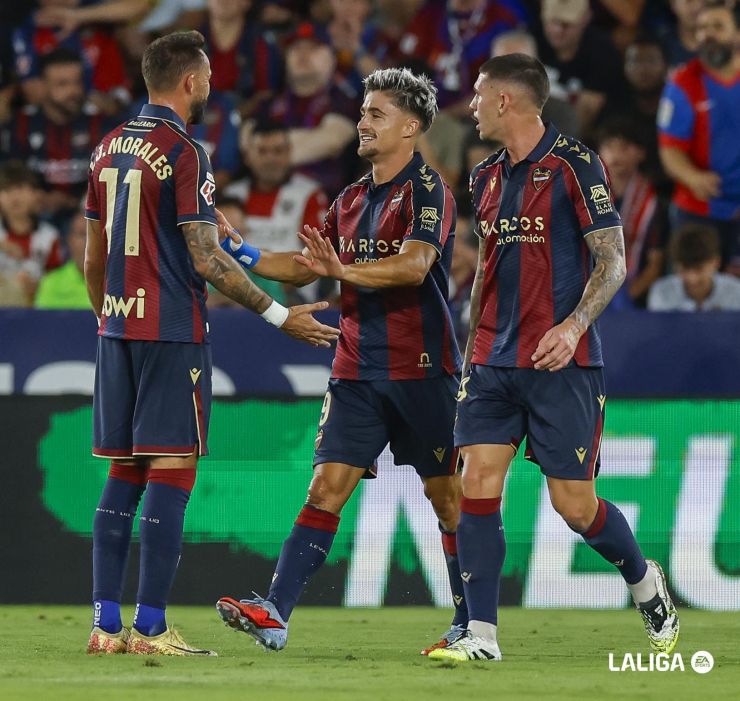 El movimiento espectacular de Iván Romero en el gol del Levante UD