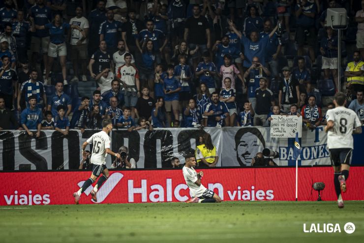 Mbappé vuelve a ser galáctico y guía al Real Madrid en Oviedo
