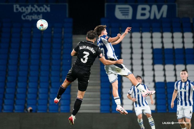 Real Sociedad B y UD Almería empatan a dos en el partido que abría la jornada 3.