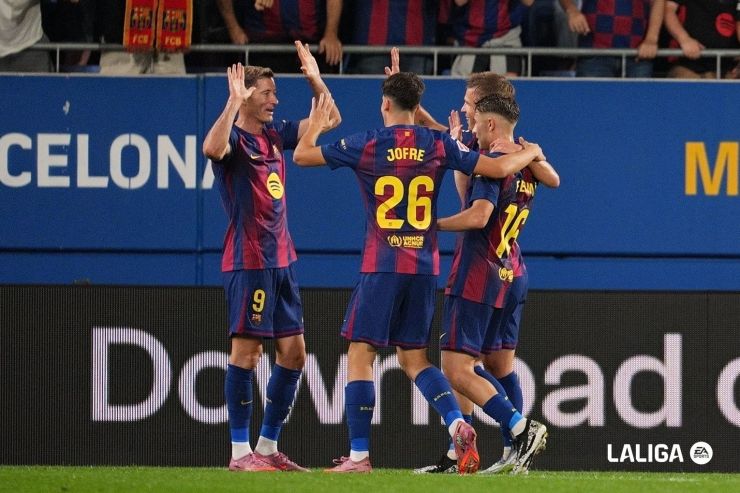 El FC Barcelona de Flick arrasa al Valencia CF con una exhibición coral y seis goles