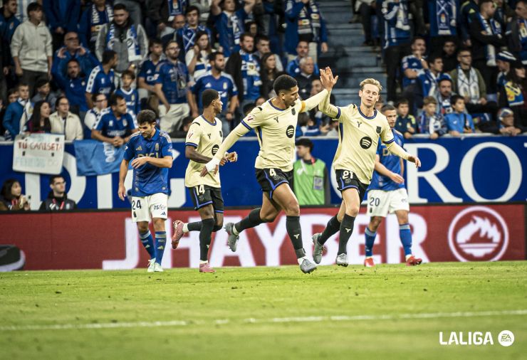 Victoria de campeón: el Barça remonta en el Tartiere