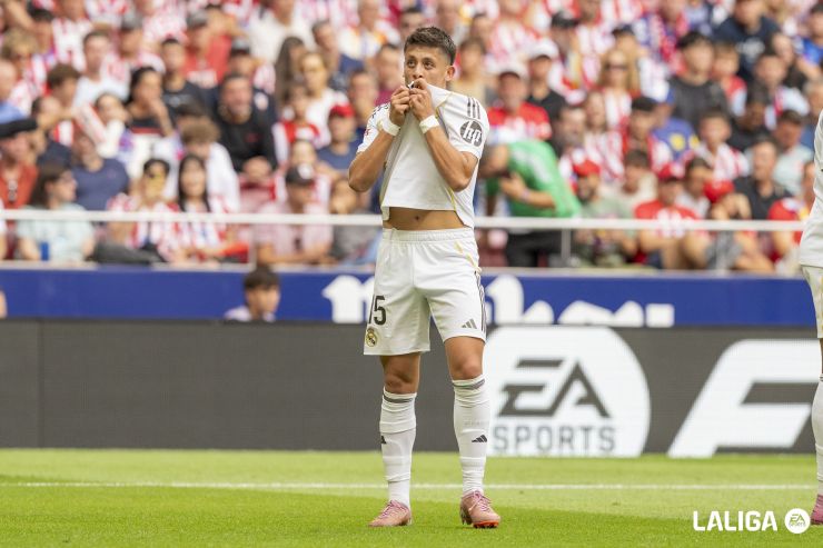Güler marcó un golazo en el duelo ante el Atlético