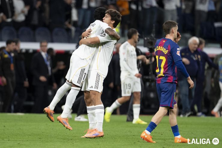 Resumen y goles del Real Madrid vs FC Barcelona | ELCLÁSICO