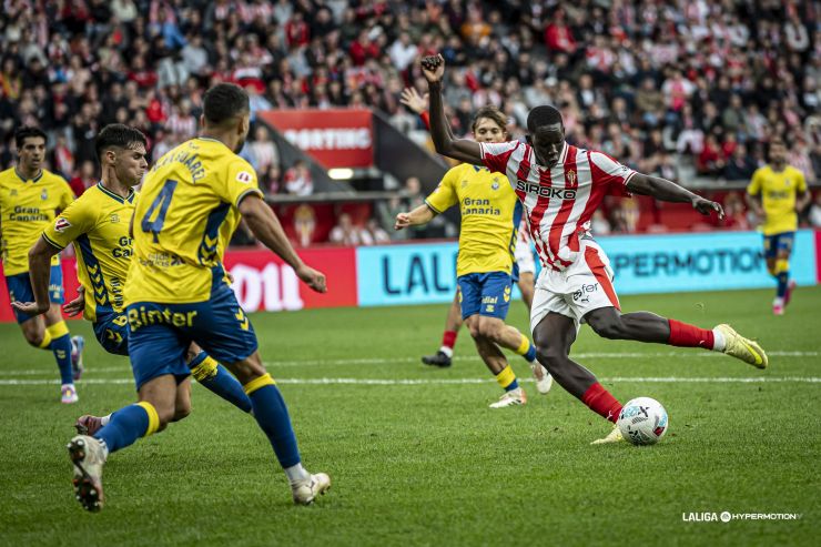 Real Sporting y UD Las Palmas empatan sin goles