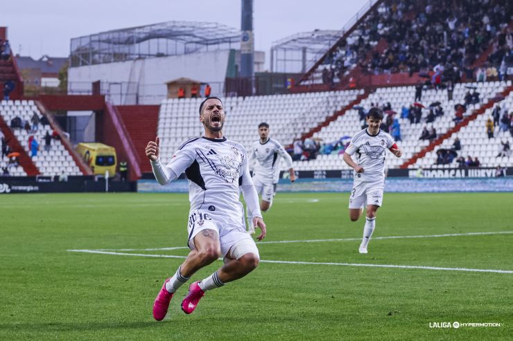 El Albacete Balompié consigue el triunfo gracias a un golazo de Lazo