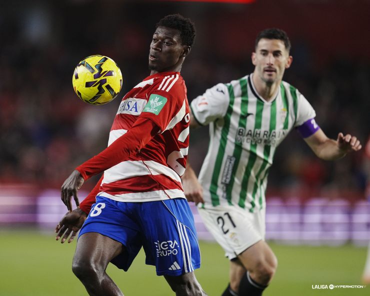 Granada y Córdoba no pasan del empate