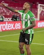 _LC_0364.jpg _LC_0364.jpg