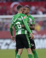 _LC_7392.jpg _LC_7392.jpg